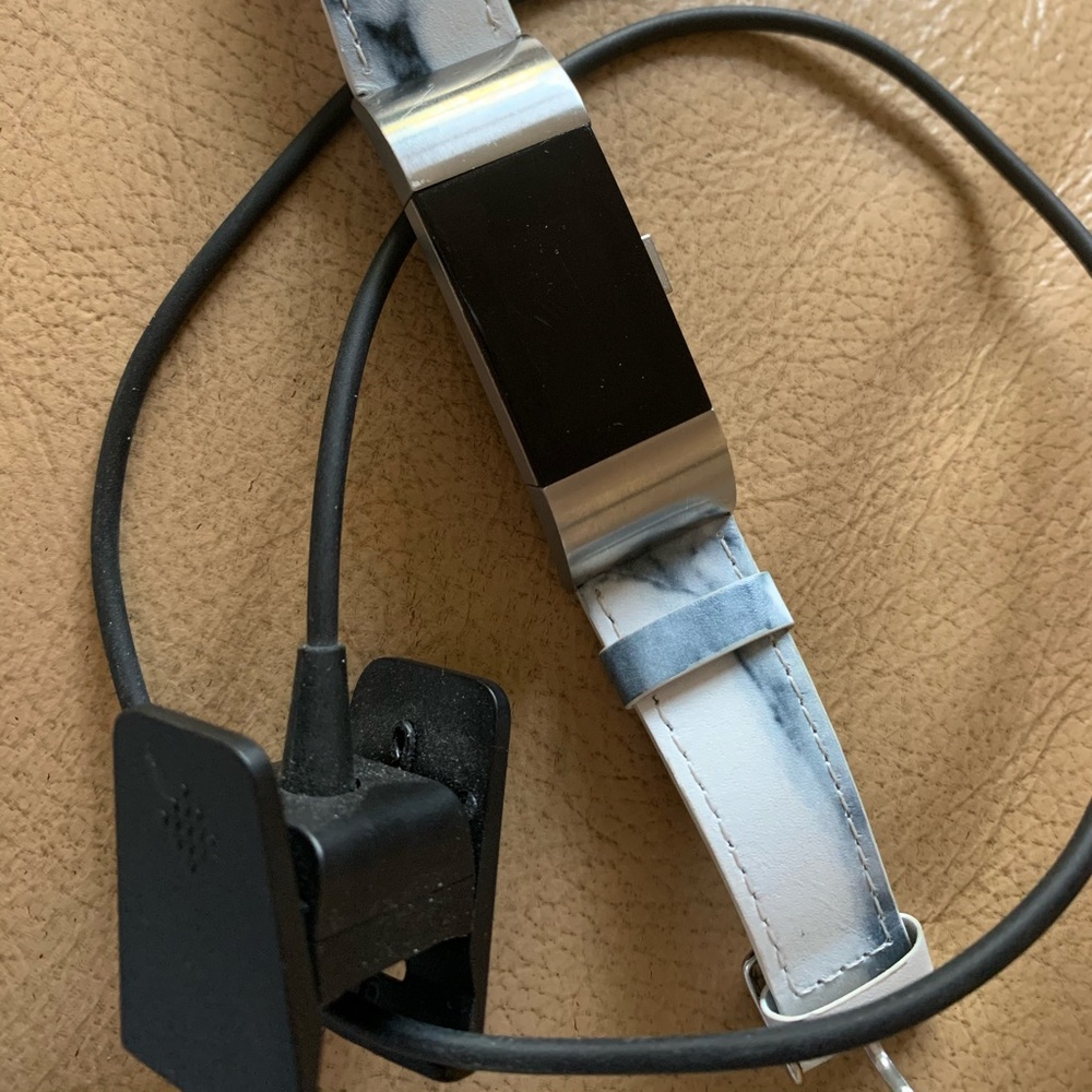 Fitbit Charge 2 - Picture 4 of 5
